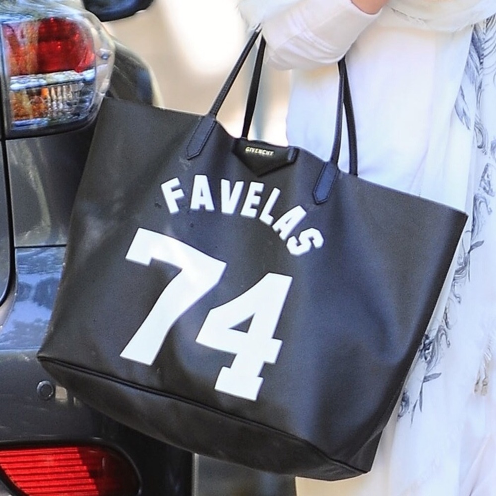 Givenchy Favelas 74 Tote • Authentic•